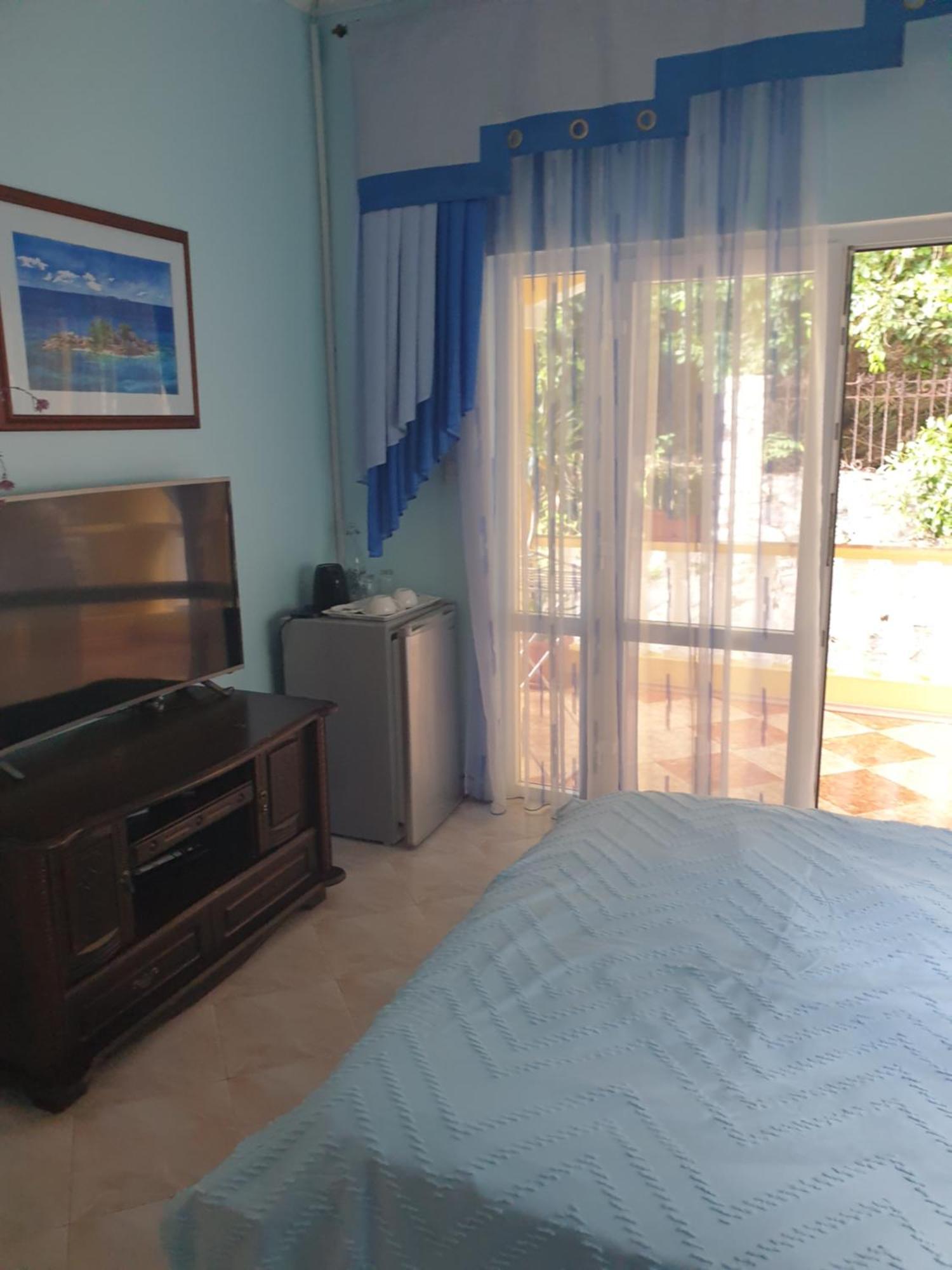 Seybreeze Villa Anse Royale Ngoại thất bức ảnh